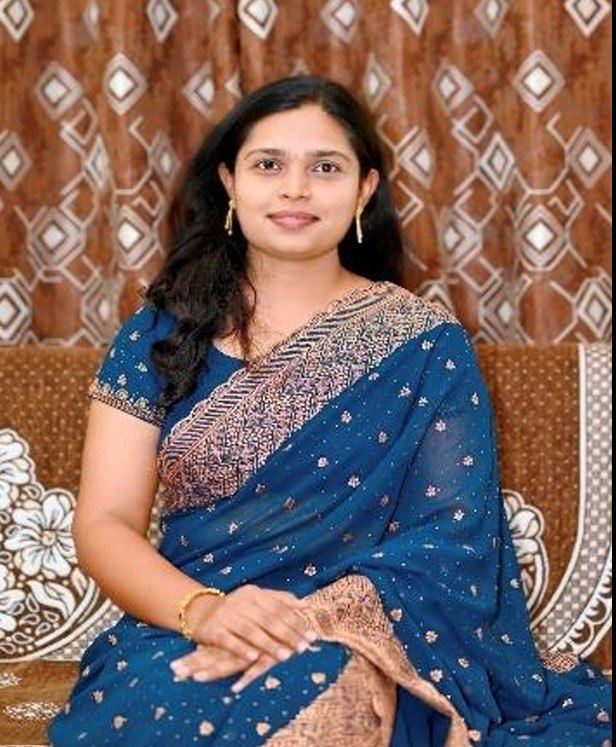 26 year old Marathi bride from Jat/Sangli 96 Kuli Jadhav