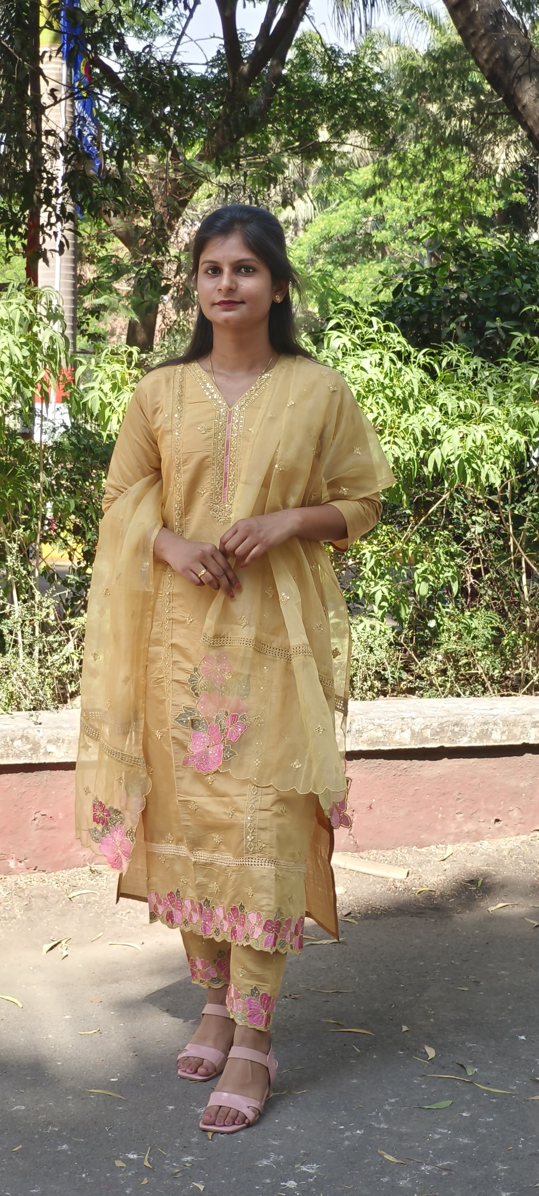 27 year old Marathi bride from Pune 96 Kuli Kadam