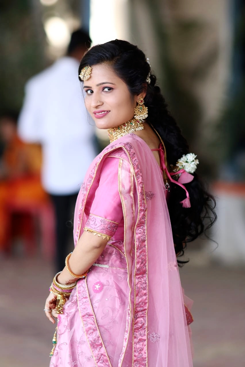 29 year old Marathi bride from Solapur - Madha 96 Kuli Sathe