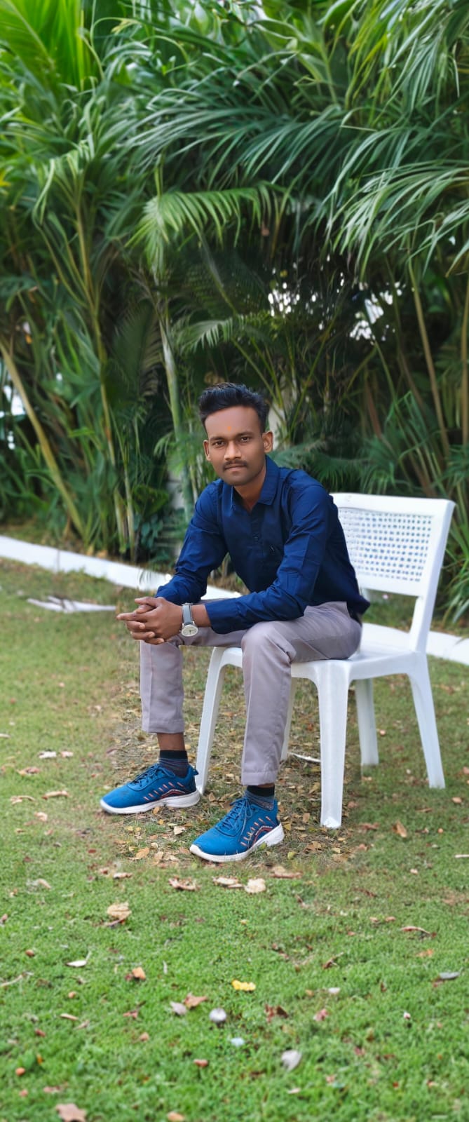 27 year old Marathi groom from Karnja Lad / Washim 96 Kuli Bhende