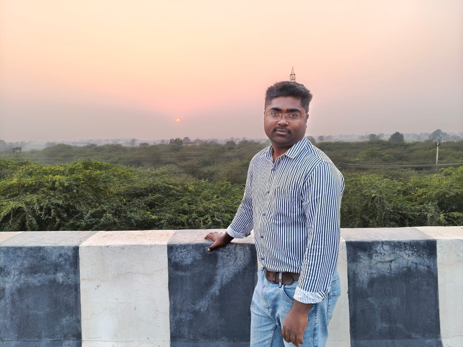 32 year old Marathi groom from Satara 96 Kuli Thackeray