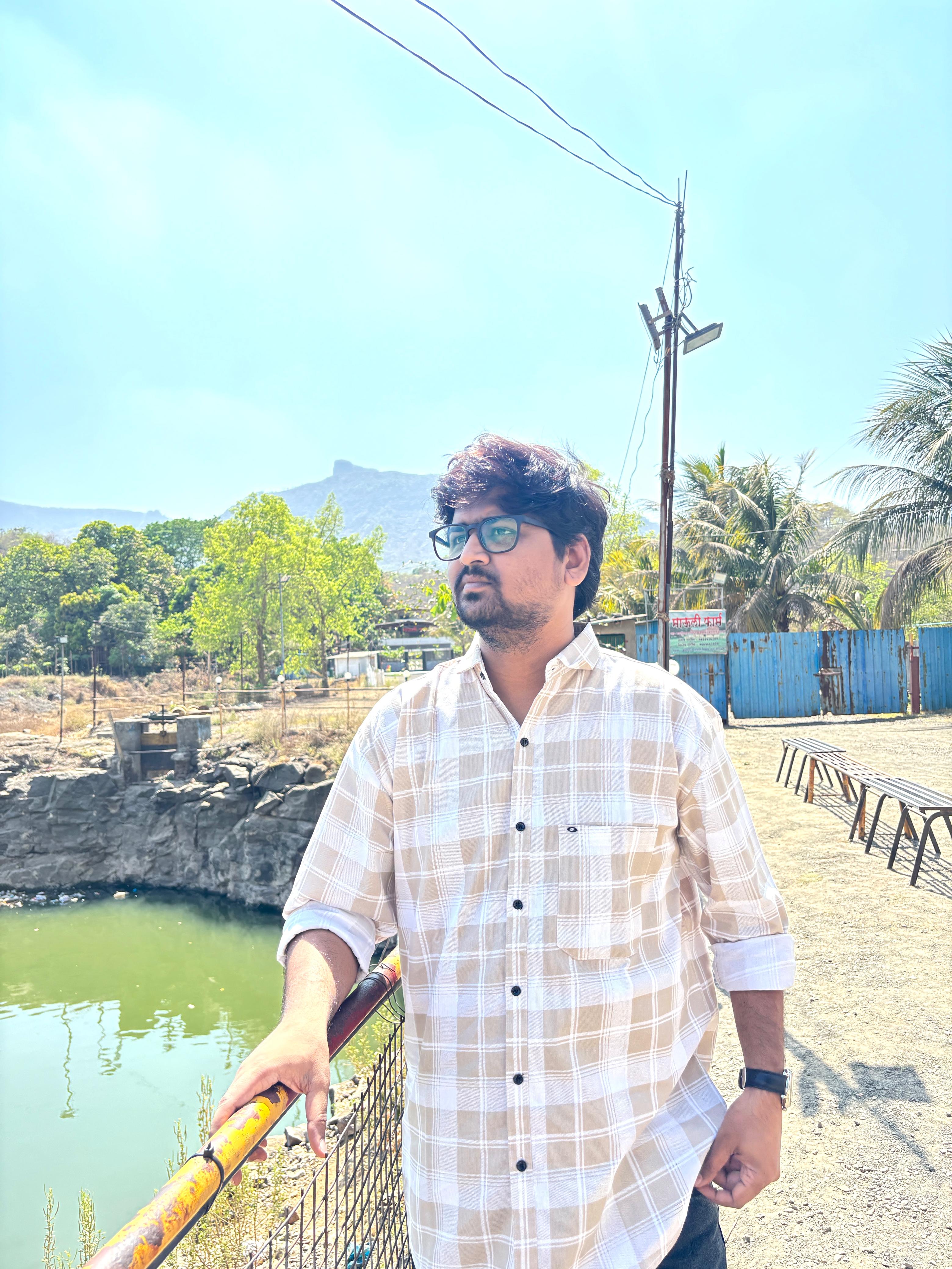 29 year old Marathi groom from Dhule 96 Kuli Nimbalkar