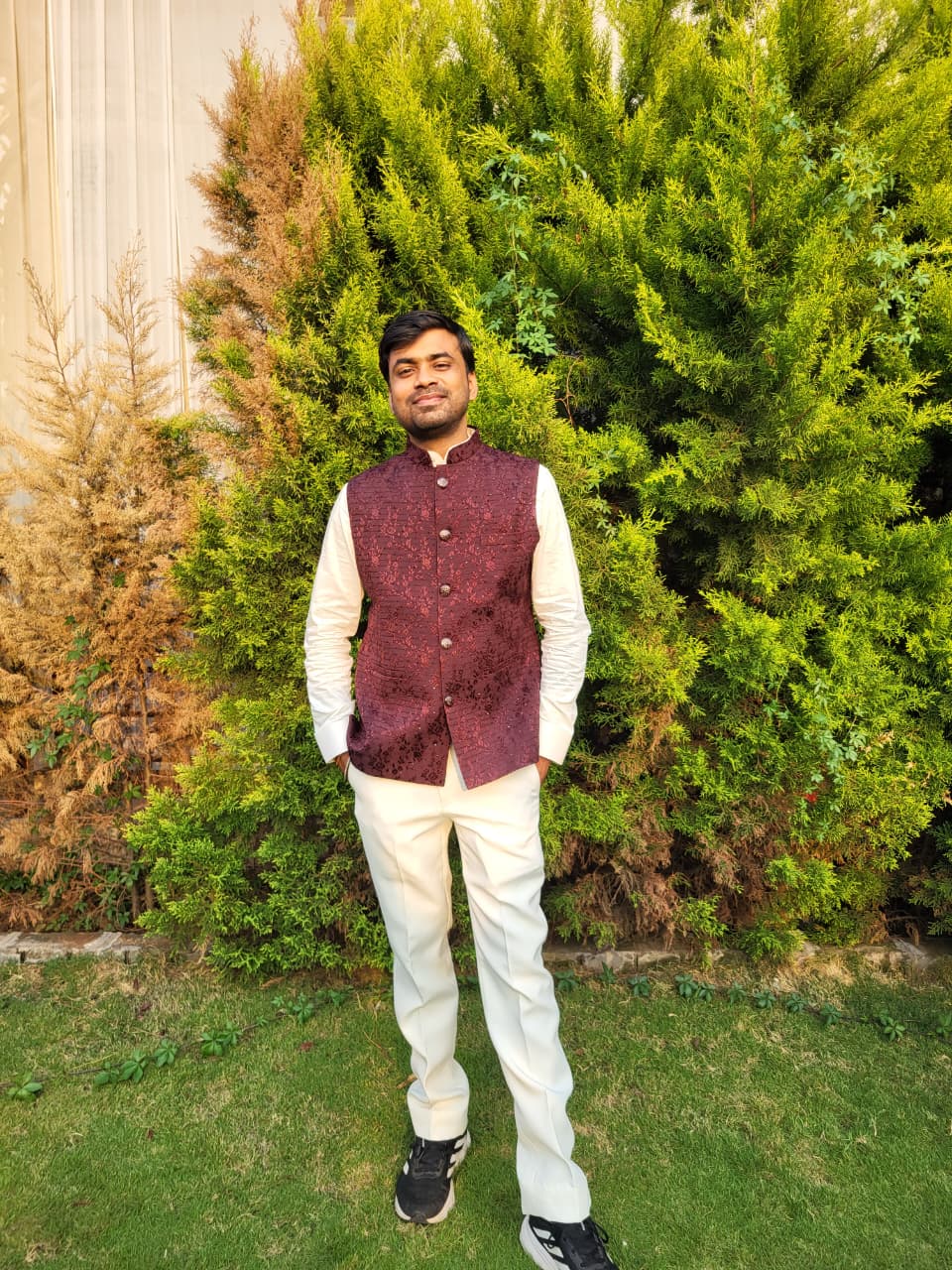 28 year old Marathi groom from Sangli 96 Kuli Kanse