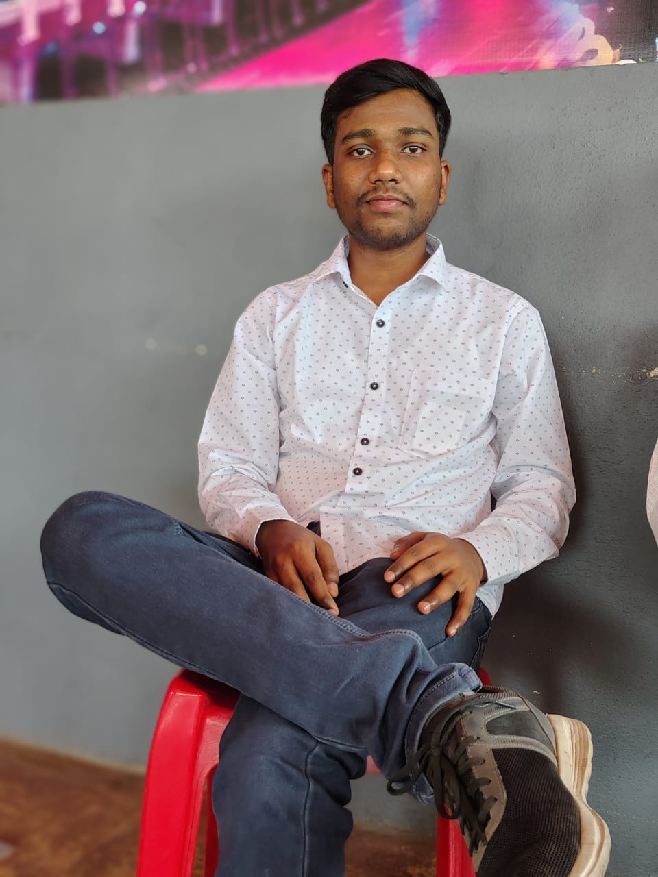 28 year old Marathi groom from Satara 96 Kuli Jadhav